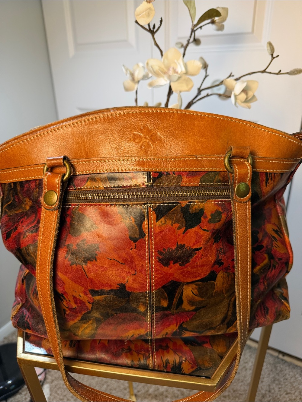 Patricia Nash Women's floral red poppy Leather Tote Bag in Multi-Color - Picture 4 of 13